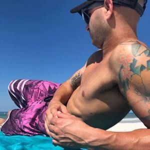 Meet your Posher, Tails